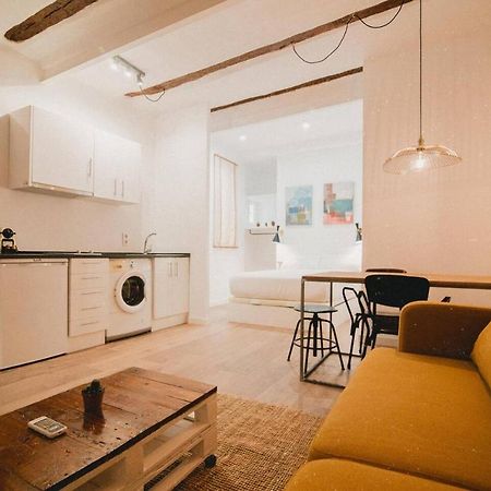 Charming Design Apartment Reina Sofia Madrid Exterior foto