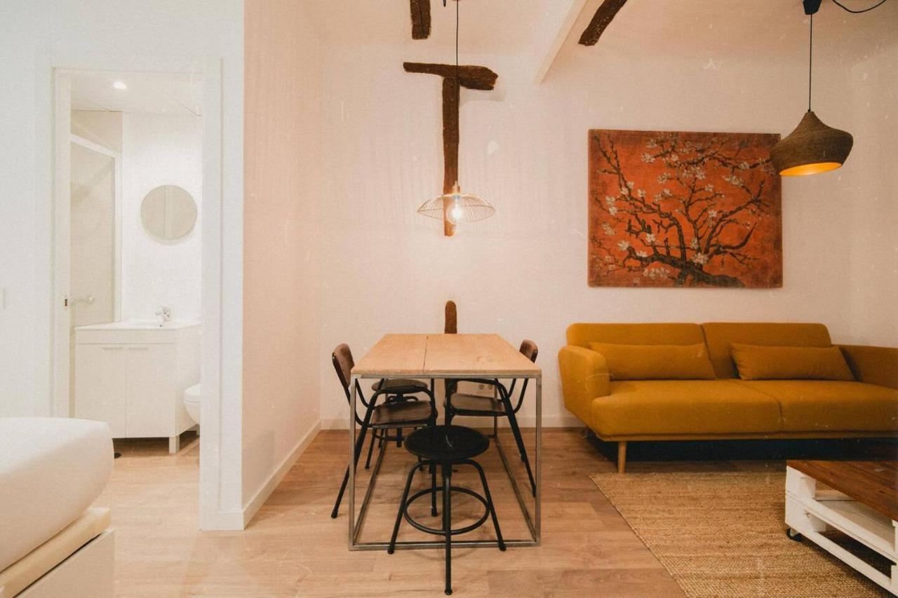 Charming Design Apartment Reina Sofia Madrid Exterior foto